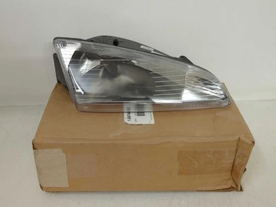 Nuevo OEM genuino Mopar faro faro faro lámpara 1994-1997 Dodge Intrepid 04746452 diestro Foto 1 de 4