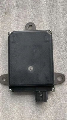 2016-2019 TOYOTA TACOMA REAR LEFT REAR RIGHT BLIND SPOT SENSOR MONITOR - Image 1 of 4