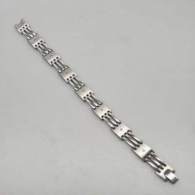 Pulseira masculina de aço inoxidável escovado e polido com elos de diamante 8,50 polegadas  - Imagem 1 de 3