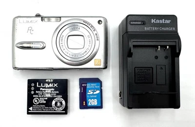 Panasonic Lumix DMC-FX07 Digital Camera 7.2MP w/ Accessories - Tested Works READ - Image 1 of 4