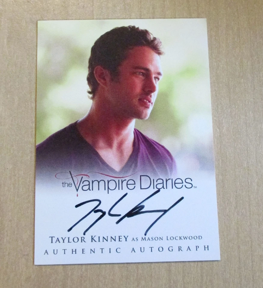 2013 Cryptozoic Vampire Diaries Season 2 autograph auto Taylor Kinney MASON A14 - Image 1 of 2