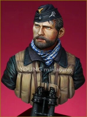 Young Miniatures - U-Boat crew WWII - 1/10th Resin Bust - YM1818 - Image 1 of 4