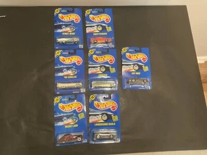 LOT OF 7 HOT-WHEELS 1990 VINTAGE #111 #154 #163 #170 #174 #176 #178 Blue Cards - Picture 1 of 8