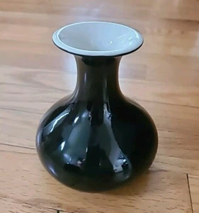 RARE*HALL*#630*CHINA COMPANY* GLAZED CERAMIC BLACK VASE* VINTAGE* MCM* - Picture 1 of 9