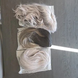Gray Silver Ombre Wavy Curly Blonde Wig Shoulder Bangs Bob Synthetic Lot of 3 - Picture 1 of 17