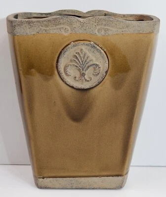 Jarrón de cerámica Fleur De Lis 10" esmalte craquelado caramelo marrón viejo mundo Foto 1 de 4