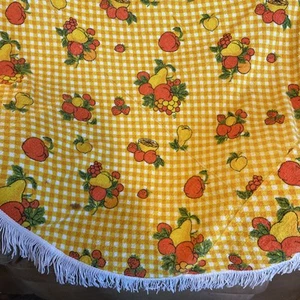Vtg 70s Terry Floral Round Tablecloth Fringe Kitschy Yellow Orange White Fruit - Bild 1 von 5