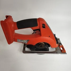 BLACK & DECKER 18V 5-1/2 in. Cordless Circular Saw FS1800CS - Picture 1 of 4