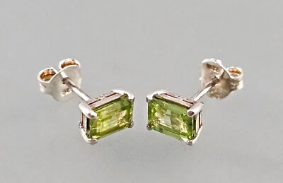9923226-d Peridot-Ohrstecker rechteckig grün 925er Silber 0,7x0,5cm - Bild 1 von 3