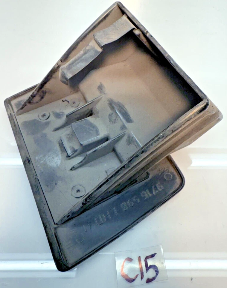 Original 1988 SAAB 900 Cenicero Carrocería Puerta Negro 9716 598 LHD41 88 C15-25 Foto 1 de 4