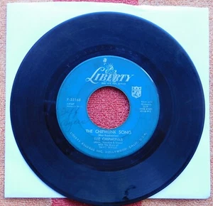 Chipmunks 45 RPM Record-The Chipmunk Song - Picture 1 of 2
