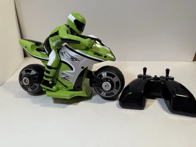 1996 Kawasaki Ninja R/C Motorcycle Gyro Balance Toy WORKS! REMOTE CONTROL INCL - Image 1 of 4