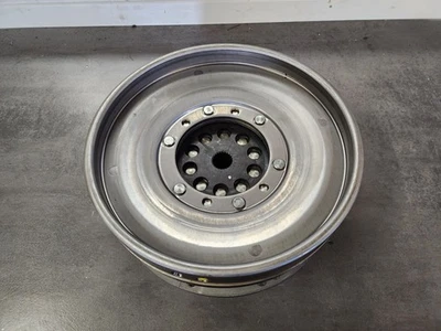 #27 Audi A4 8W B9 35 40 TFSI Facelift 0CK105317AP Schwungrad Schwungscheibe UMU - Bild 1 von 4