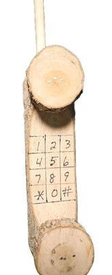 Receptor de teléfono celular Hillbilly de madera tallada a mano (regalo de mordaza) juguete novedoso Foto 1 de 4