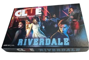 Clue RIVERDALE Edition Mystery Board Game 100% COMPLETE Hasbro- great condition - Picture 1 of 11