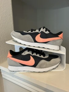 Nike MD Valiant GS Jugend Größe 3,5Y grau schwarz Sportschuhe Turnschuhe CN8558-004 - Bild 1 von 9