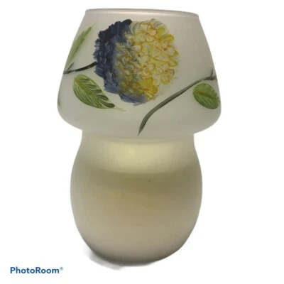 NUEVO EN CAJA Lámpara Vela Laura Ashley Hortensia 5.5" Alto Flor Floral Vela Nueva con Etiquetas Foto 1 de 4