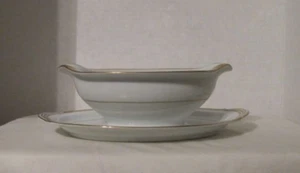 NORITAKE RICHMOND White with Gold band Gravy Boat with Attached Underplate - Picture 1 of 5