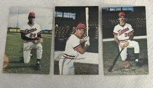 Lot of 3 Twins Baseball Players 4x6 Post Cards by Bob Watson 1980s - Picture 1 of 9