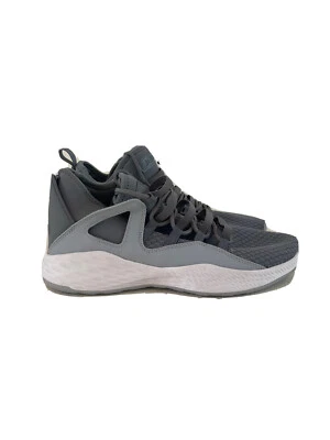 MISMATCH R:5.5 L:5 Jordan Formula 23 BG Cool Grey 881468-003 - Imagem 1 de 4
