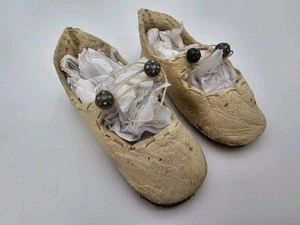 Antikes seltenes Paar frühe signierte E. Jumeau Schuhe für Premiere Portrait Bebe Puppe - Bild 1 von 11