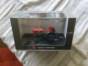 1:32 Massey Ferguson MF 35X Tractor 1962 Scale Classic Model UH Boxed 2701 - Picture 1 of 5