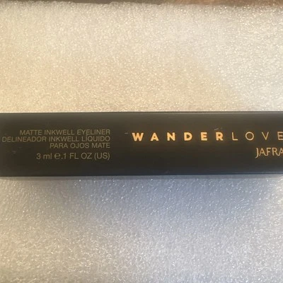 Delineador de ojos Jafra Wanderlove mate Inkwell 3 ml Foto 1 de 3