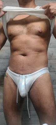 Calzoncillos de natación brillantes medianos para hombre Foto 1 de 4