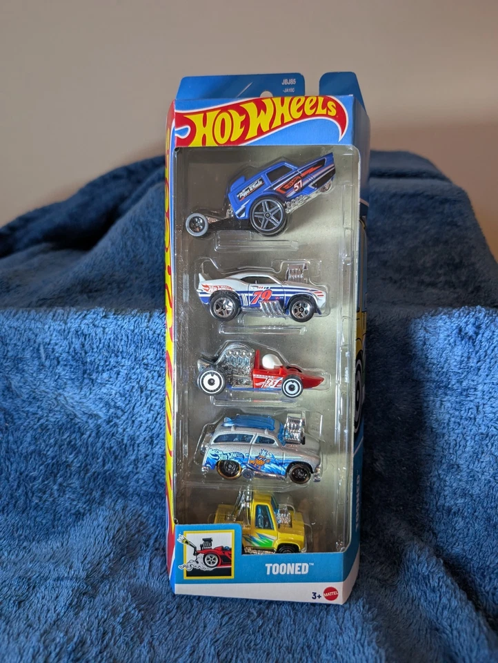 Hot Wheels 1:64 5-Car Pack - 1806
