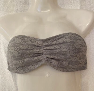 VICTORIA' SECRET ROSA ENCAJE BANDEAU GRIS TALLA MEDIANA Foto 1 de 4
