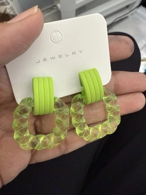 Pendientes Retro Verde Lima Neón Estilo Vintage Acrílico Lucita Pierced Grueso Foto 1 de 4