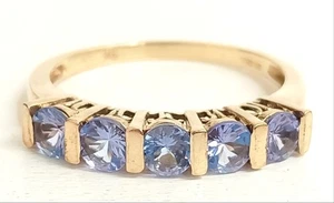 Beautiful 9ct Yellow Gold Round-Cut Tanzanite Stone Row Size T Ring 2.71g - Picture 1 of 11