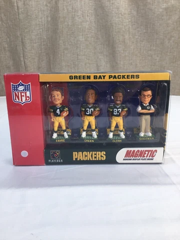 Green Bay Packers Magnetic Mini Figures Favre-Green-Glenn-Sherman With Plate Q3 Cover