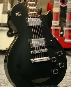 Gibson Les Paul Studio Used 1995 Maple+Mahogany body Ebony w/Gig case - Picture 1 of 10