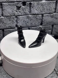 Bratz Feelin Pretty Doll Shoes Black Heels custom resin - Picture 1 of 9