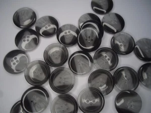 25 x Easy Match Variegated 4 Hole Coat Buttons Grey 25mm Jacket Q23 - Picture 1 of 2
