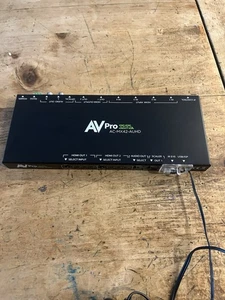 AVpro Edge 4x2 HDMI 18 Gbps Matrix Switch (AC-MX42-AUHD) o582 - Picture 1 of 4