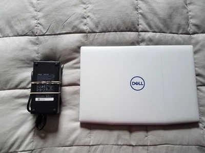 Laptop para juegos Dell G3 15 3590 15,6" con Windows 11 Home (3) vr Foto 1 de 4