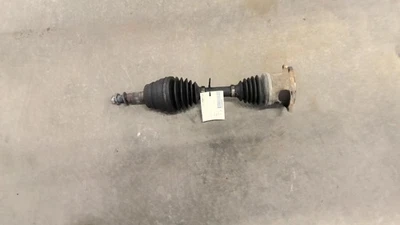 Eje de transmisión delantero usado se adapta a: Chevrolet Silverado 1500 2006 camioneta delantera Axl Foto 1 de 4