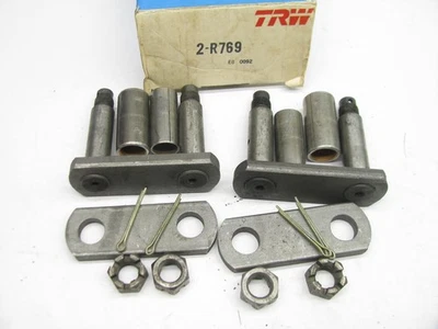 (2) Grilletes de resorte de hoja delantera TRW R769 para Ford P350 1953-1973 entrega de paquetes Foto 1 de 3