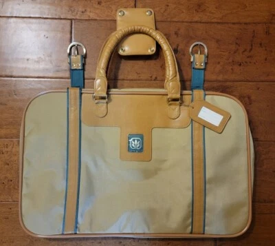 Vintage Avon Flight Overnight Bag New in Wrapper Carry Suitcase Duffle Travel - Image 1 of 4