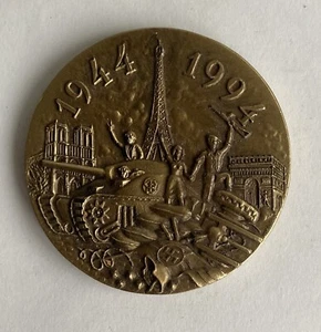 Ancienne médaille 50éme anniversaire de la libération de Paris WWII Vardanega. - Picture 1 of 5