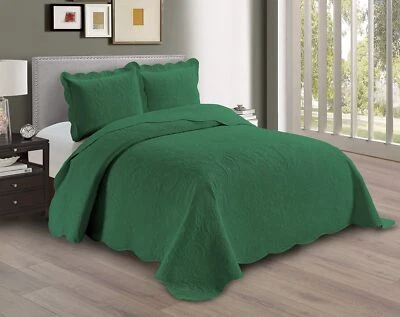Linen Plus Embossed Coverlet Bedspread Set Oversized Solid Hunter Green King/... - Image 1 of 2