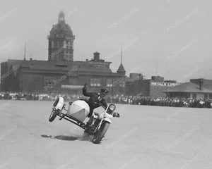 One Man Police Stunt 1928 Vintage 8x10 Reprint Of Old Photo - Picture 1 of 1