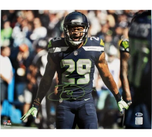 Earl Thomas Signed Seattle Seahawks Unframed 16x20 NFL Photo - Yelling Arms Down - Picture 1 of 3