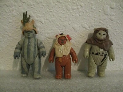 JUEGO 3 FIGURAS DE ACCIÓN STAR WARS EWOK/PAPLOO 1983-84 con ACCESORIOS - PELÍCULAS LUCAS Foto 1 de 4