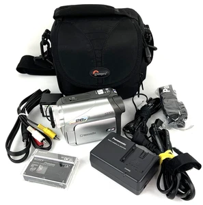 Panasonic PV-GS31 Mini DV Camcorder Camera Bundle w/ Battery & Charger Working - Picture 1 of 15