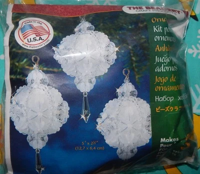 The Beadery Cuentas Árbol de Navidad Adorno Kit Nuevo en Paquete Hace 3 Cuentas de Vacaciones Blanco Foto 1 de 3