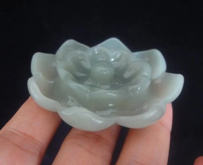Base de palo de incienso placa de jade natural flor de loto tallada a mano china fina Foto 1 de 4