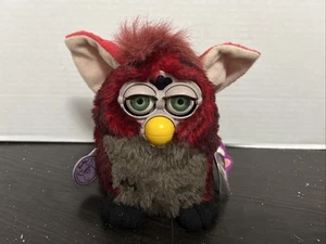 Vintage Red Wolf Furby 1999 Working! Moves and Makes Sounds! - Picture 1 of 8